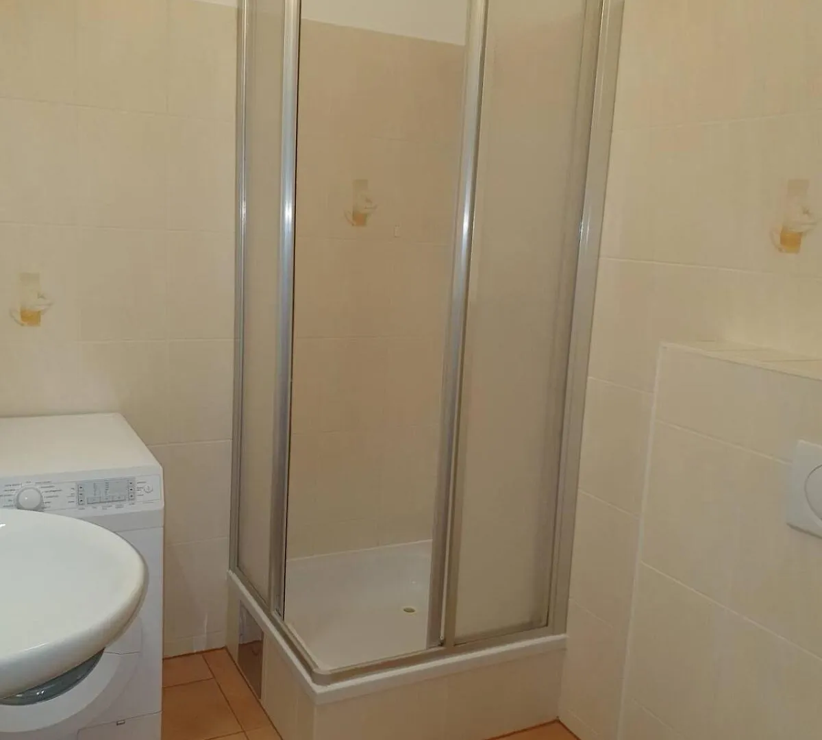 Appartamento 1 Min To Metro I Balcony I 20 Min To Inner City Vienna