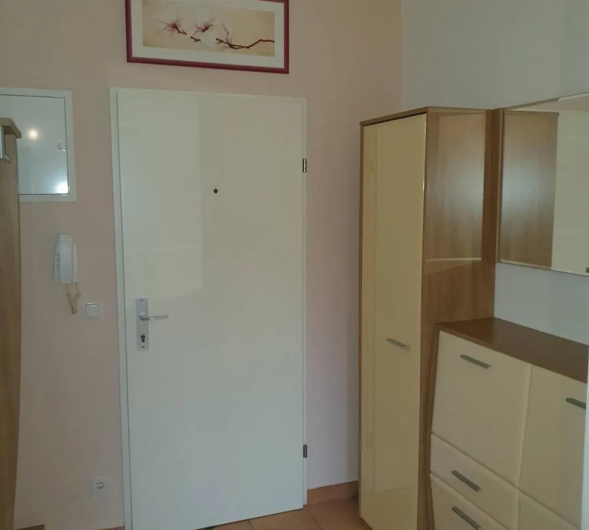 Appartement 1 Min To Metro I Balcony I 20 Min To Inner City Vienne