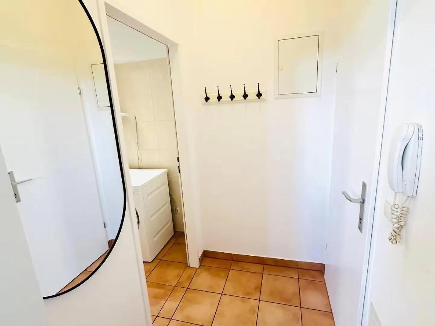 1 Min To Metro I Balcony I 20 Min To Inner City Vienne 0*,  Autriche